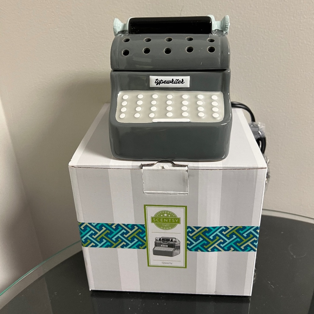 Scentsy Warmer
